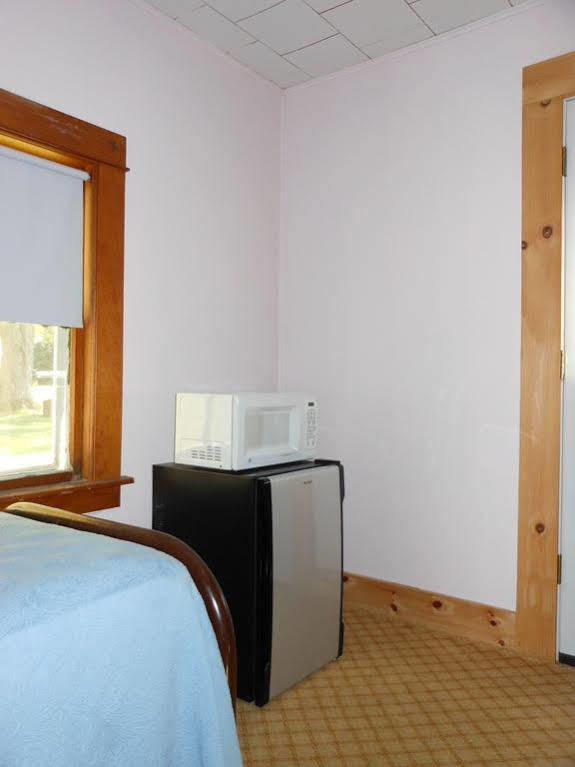 Hotel Katahdin Cabins Millinocket Exteriér fotografie